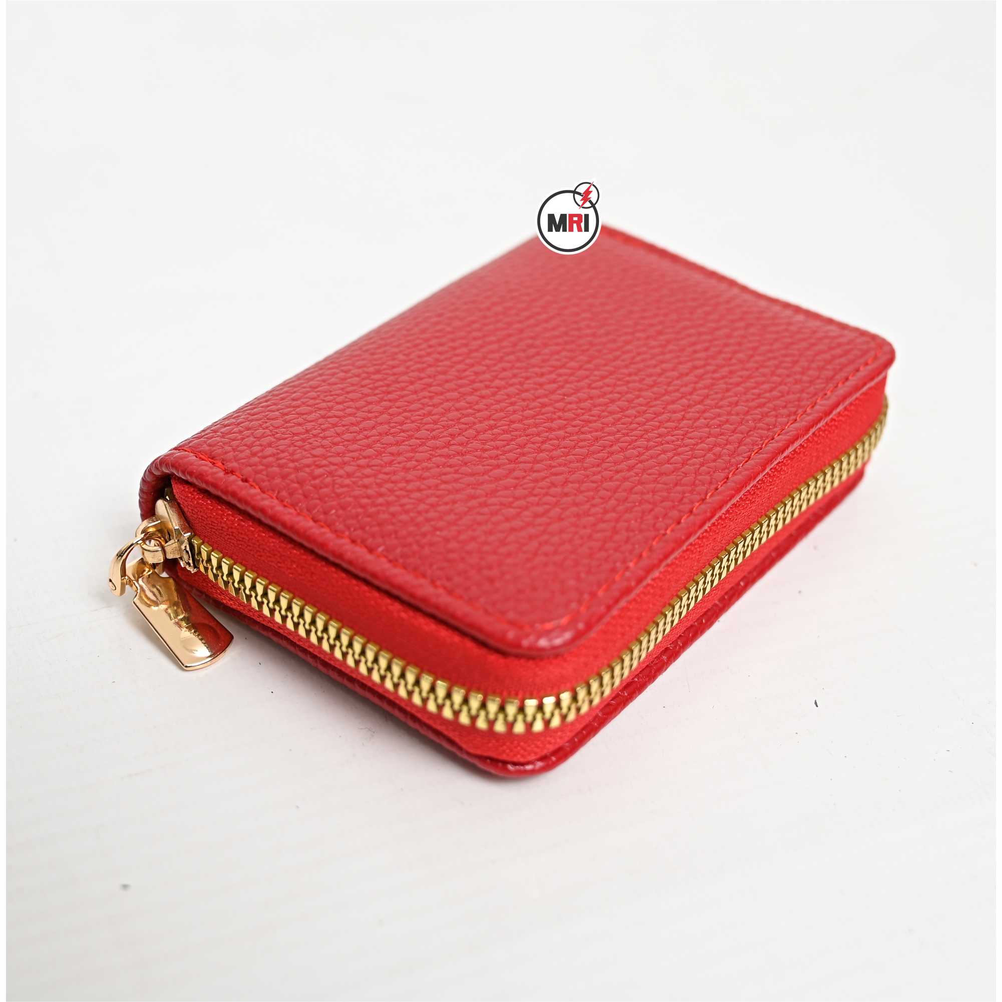 Unique Credit Card Holder’s Coin Wallet